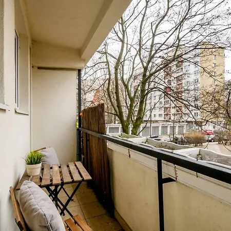 Labo Apartment Muranow *