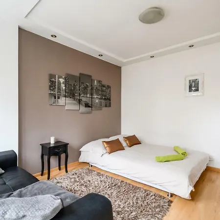 Apartament Labo Muranów