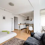 Labo Apartment Muranow *